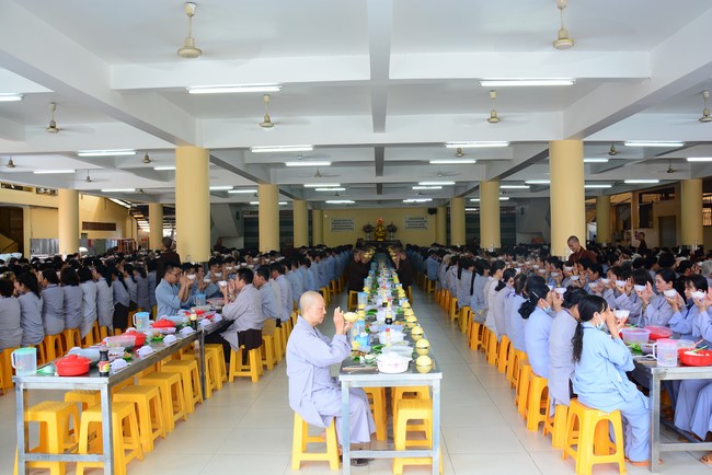 Dharma Talk “Peaceful place to stop ” – The 96th Seven-Day Retreat